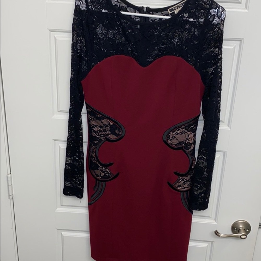 Wine red dress with lace